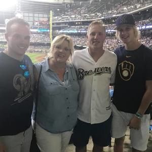 Meet your Posher, Brett